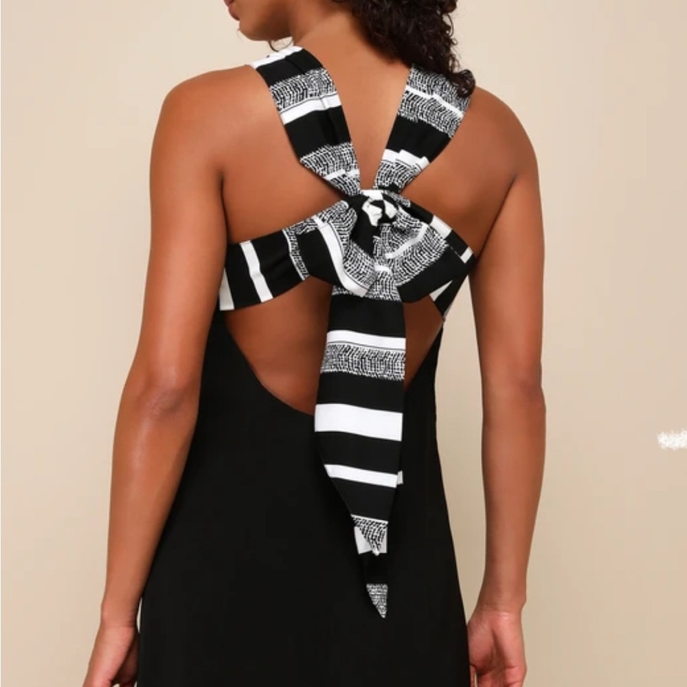 Lulu's Monochrome Patterned Dress